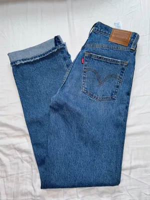 Levi’s Ribcage Straight Jeans thumbnail 1