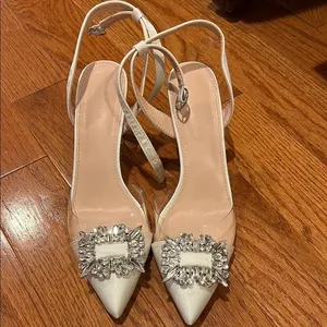 Elegant White Women's Shoes with Crystal Embellishments thumbnail 1