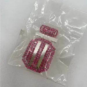 Victoria's Secret Bombshell Pin thumbnail 1