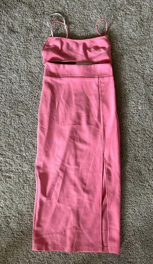 Hello Molly Hot Pink Midi Dress thumbnail 1