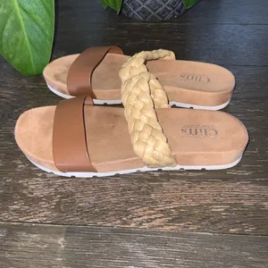 CLIFFS BY WHITE MOUNTAIN Women's Tonic Slide Sandal 7 Tan thumbnail 6