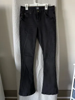 BDG Black Low Rise Jeans thumbnail 2
