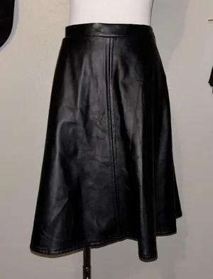 Leather Skirt Black Size 6 thumbnail 1