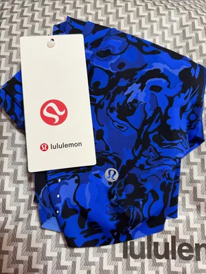 Lululemon Fast and Free High-Rise Short 6" - Flower Meld Galactic Cobalt Multi thumbnail 4