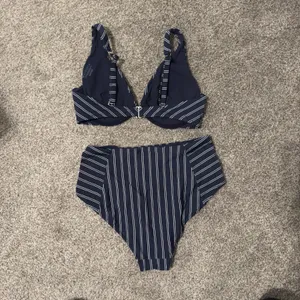 Athleta Swim Suit thumbnail 2