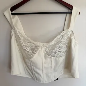 PrettyLittleThing Plus Cream Lace Trim Corset Top‎ CNC7306 US 18 NWT thumbnail 1