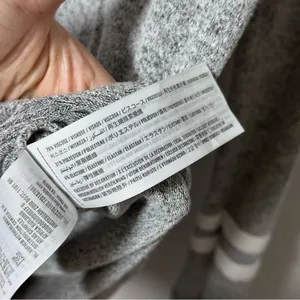 Hollister Women Gray Hoodie Sweatshirt Long‎ Sleeve Size Small thumbnail 4