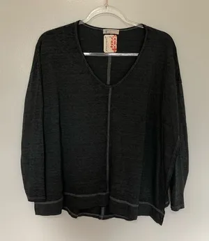 Free People Movement Long Sleeved Dark Gray Tee Shirt Side Split New Small thumbnail 1