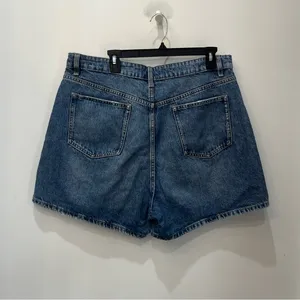 Zara Denim Shorts Duo - Blue and Black size 14 thumbnail 4