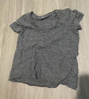 Madewell Women's V-Neck Tee in Heather Gray thumbnail 1
