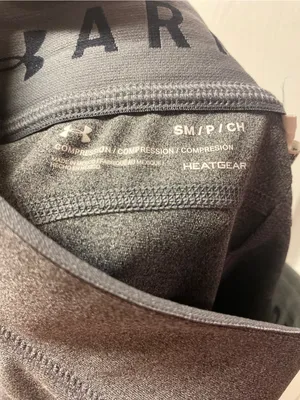 Under Armour Women's Gray Capri Leggings thumbnail 6