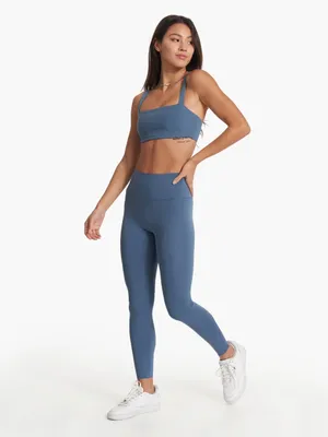 Vuori Evolve Square Neck Sports Bra – Pool Blue – M thumbnail 4