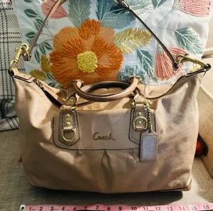Coach Bag Leather Vintage Shoulder thumbnail 1
