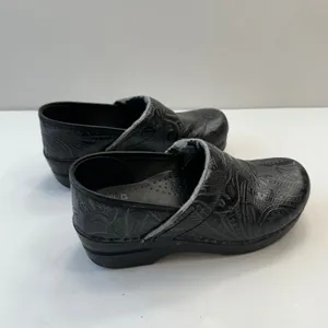 Dansko Leather Clogs Embossed Slip‎ On Comfort Shoes Black Womens Size 6 thumbnail 3