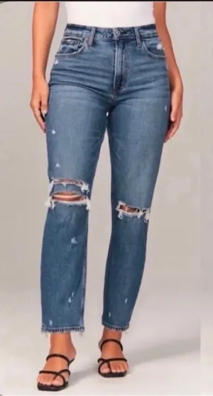 Abercrombie & Fitch High‎ Rise Mom Jean size 28 / 6 s thumbnail 1