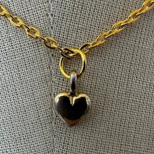 Dainty Puffy heart Pendant necklace thumbnail 4