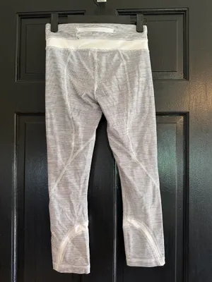 Lululemon Crop Leggings thumbnail 2