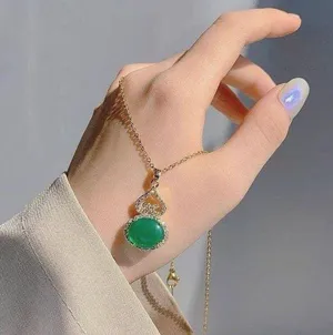 18K Gold good luck sweet and cool necklace thumbnail 2