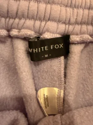 white fox sweatpants Size M thumbnail 3