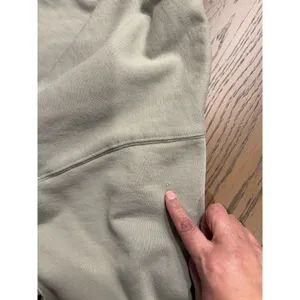 Aritzia TNA Cozy Fleece Boyfriend Cropped Pullover Sweatshirt Green Women’s Sz 2 thumbnail 12