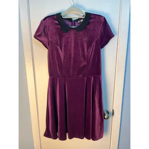 Hot Topic Velvet Dress Large Stretch Purple Halloween Costume Wednesday Core thumbnail 2