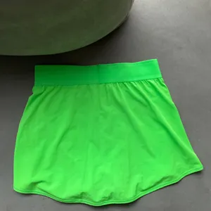 Alo Yoga Match Point Tennis Skirt Green Glow S thumbnail 6