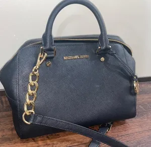 Michael Kors Black Crossbody Handbag thumbnail 1