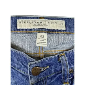 Abercrombie & Fitch Vintage Low Rise Straight Leg Jeans 0S Short Medium Wash 27W thumbnail 4