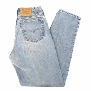 Vintage Levi’s 560 High Waisted Mom Jeans thumbnail 1