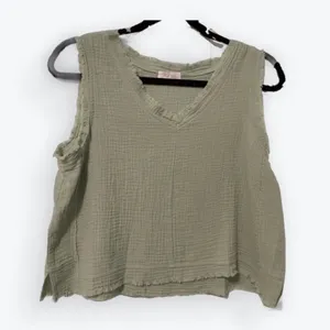 Pink Lily Call To Action Frayed Hem Gauze Tank Sage Green Size‎ Medium thumbnail 3