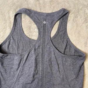 Lululemon Swiftly Tech Tank Top Womens‎ 12 Grey Racerback Mesh Activewear thumbnail 10
