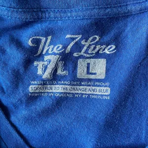 New York Mets The 7 Line Blue Crossbones Graphic Tee Size Large thumbnail 5
