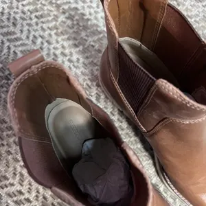 Bernardo Sutton Chelsea Boot Womens Sz 9 thumbnail 8