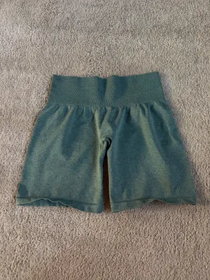 NVGTN Green Seamless Biker Shorts – Size Medium thumbnail 2