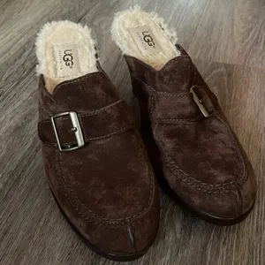 UGG Australian Slip on Shearling Heels Size 8 thumbnail 4