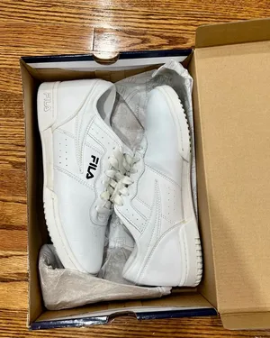 Fila Original Fitness tennis shoe women's size 7.5 thumbnail 1