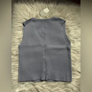 Abercrombie & Fitch tie front sweater vest thumbnail 8