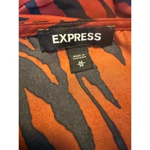 EXPRESS brown Red Black Tiger Print Y2K boho Long Sleeve Wrap‎ Mini Dress M thumbnail 3