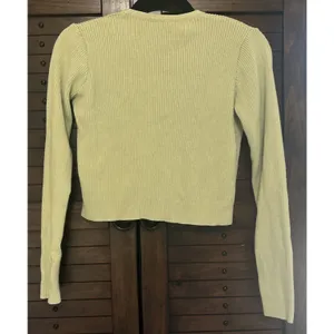 Brandy Melville Mint Green V-Neck Button Cardigan Sweater One Size Preppy Casual thumbnail 6