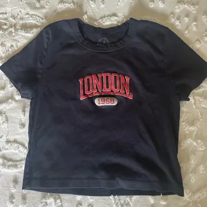 PacSun london baby tee thumbnail 1