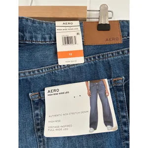 NWT AERO Women High‎ Rise Wide Leg Authentic Non Stretch Denim Jeans Size 12 thumbnail 3