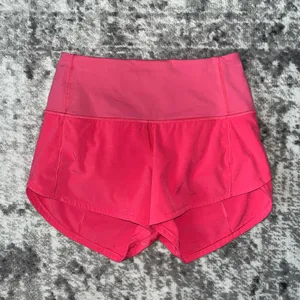 Lululemon Speed Up High-Rise Lined Short 2.5" thumbnail 3