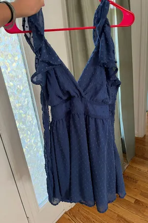 Dress thumbnail 1