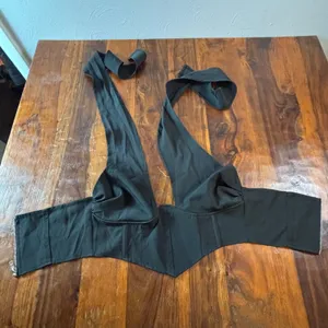 Missguided Black Corset Halter Top Plunging Neckline Zip‎ Back Size US 6 thumbnail 2