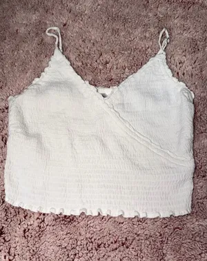 Hollister Top thumbnail 1