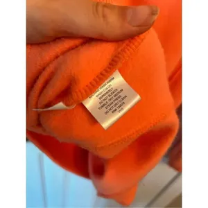 Vineyard Vines Size x Small tangerine colored sweats warm winter sweatshirt thumbnail 4