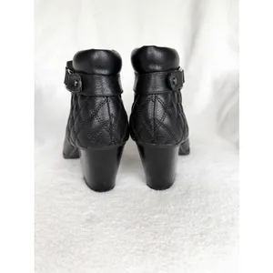 Alfani Wakefield Quilted Leather Booties Size 10 thumbnail 4