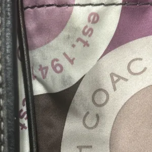 Coach Signature Snaphead F18377 Pink Multifunction Diaper Baby Messenger Bag Pad thumbnail 5