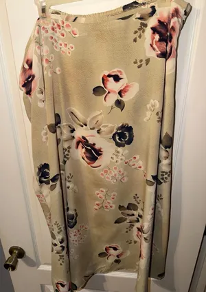 Skirt Gold Size 2X thumbnail 1