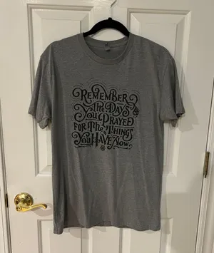 Tee Size M thumbnail 1